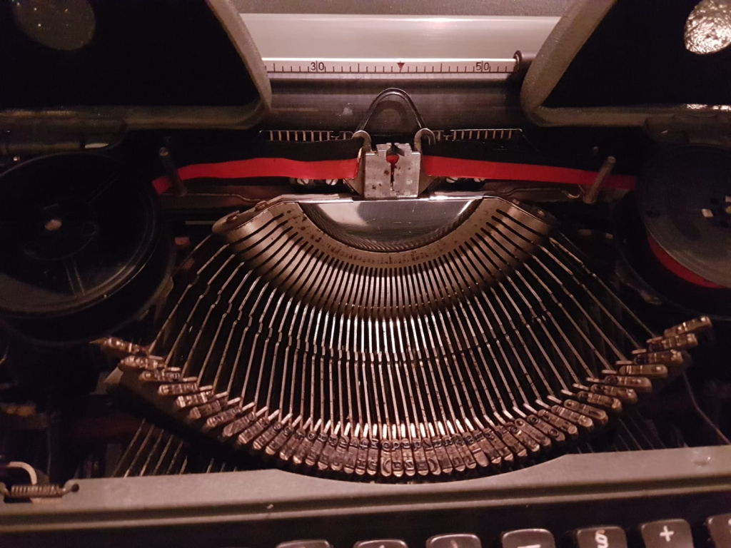 Olympia SM3 Schreibmaschine mechanisch